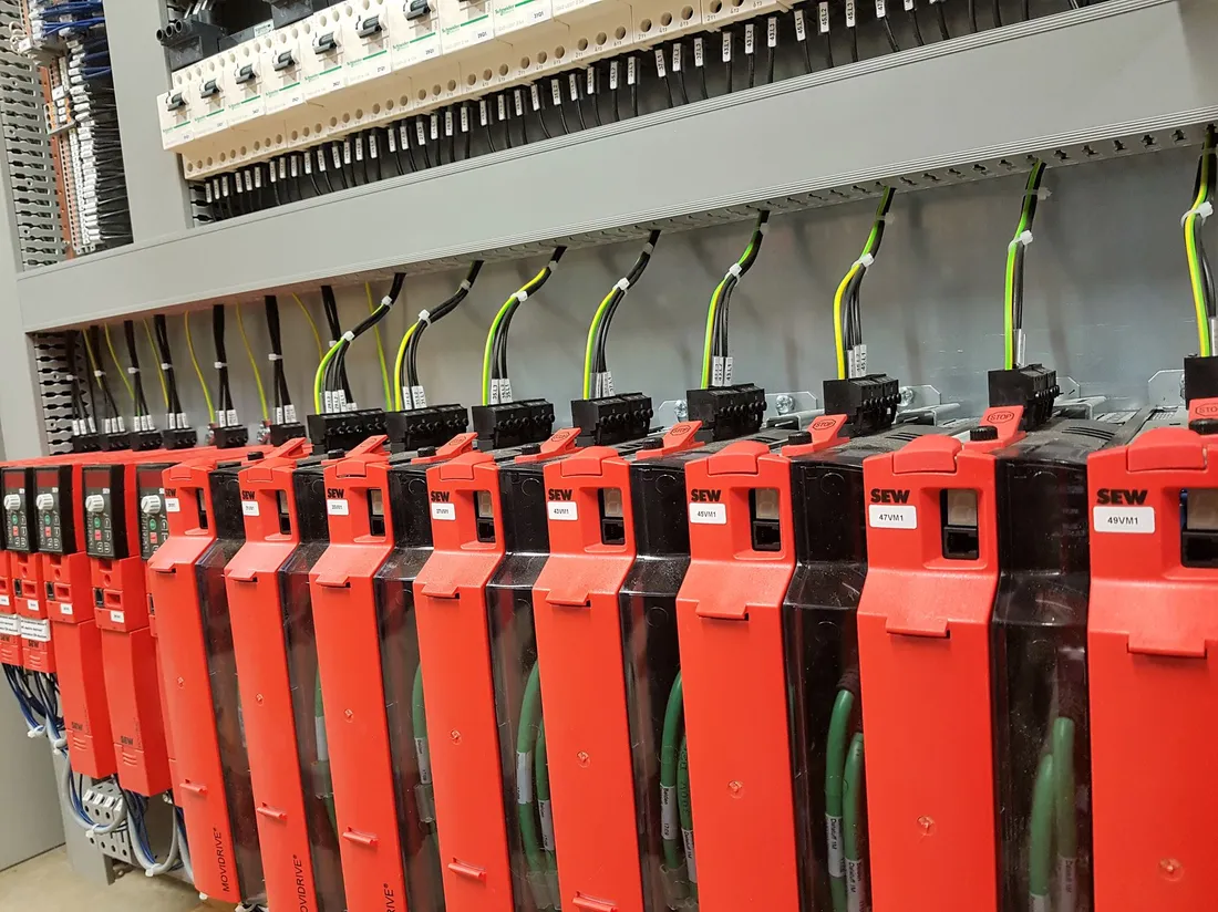 Câblage d'armoire électrique industrielle réalisé par ASL2i · réalisation 21